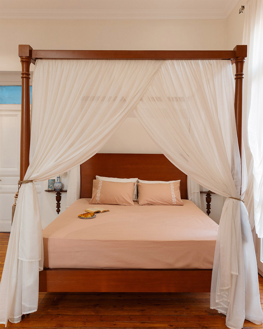 Rosette Bridal Embroidered Bedsheet