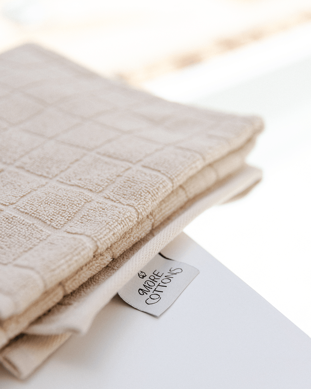 Soft Ribbed Jacquard Towel 600 GSM