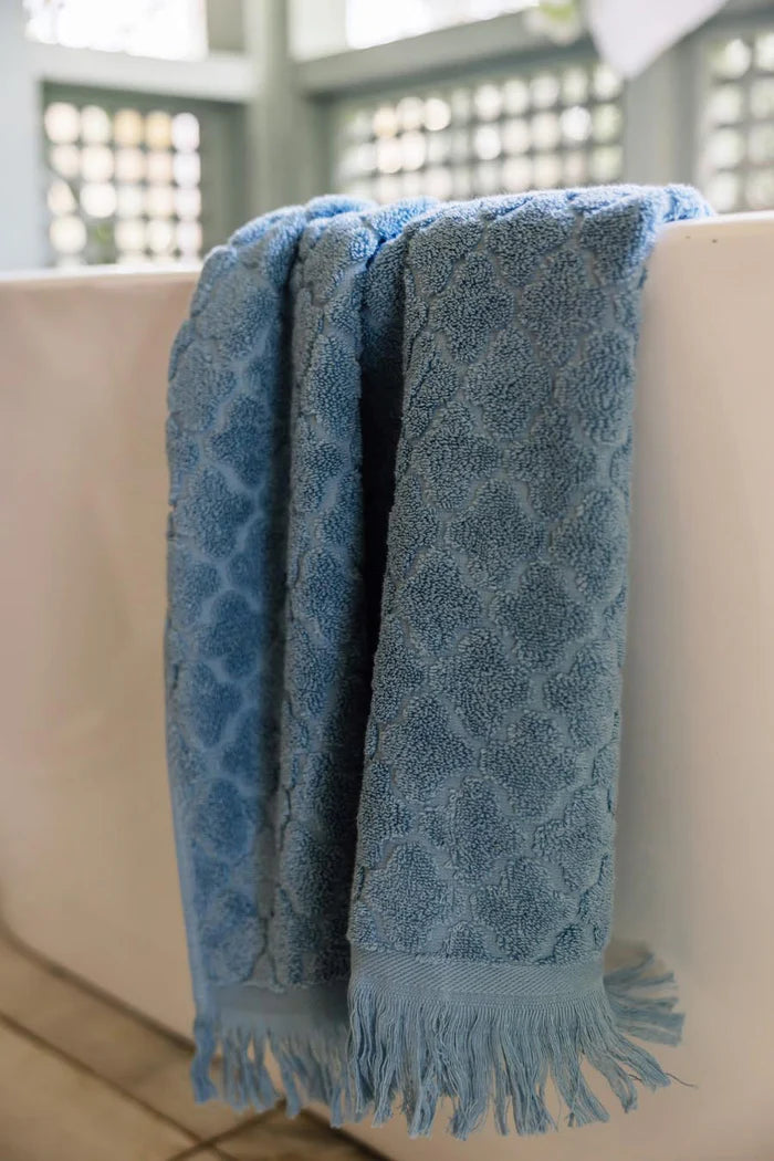 Trifle Jacquard Towel 600 GSM