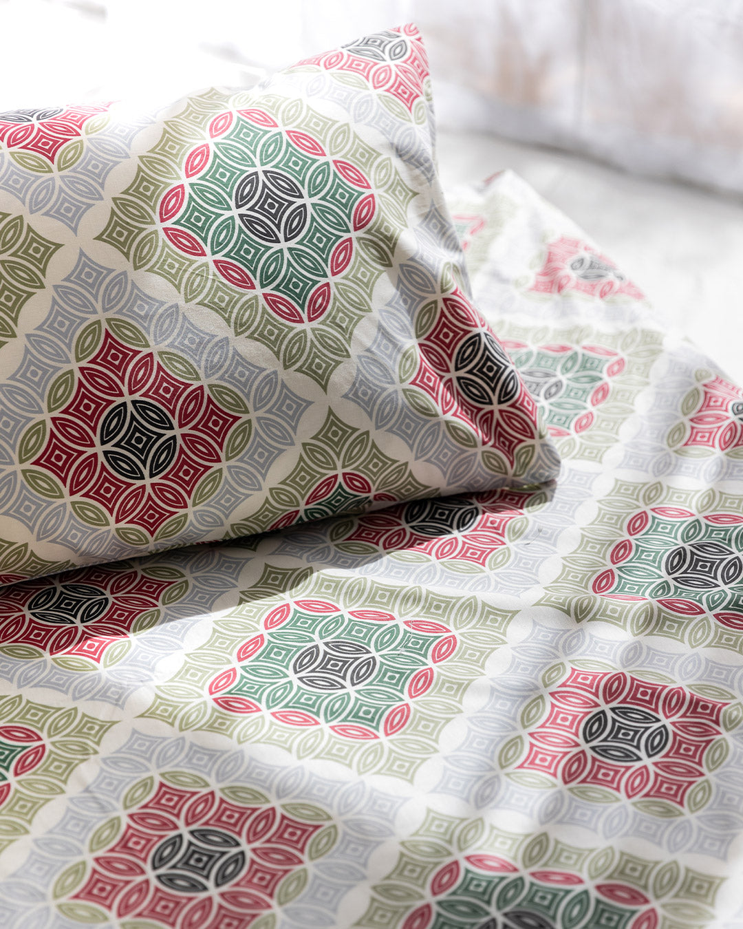 Crimson Flat Bedsheet