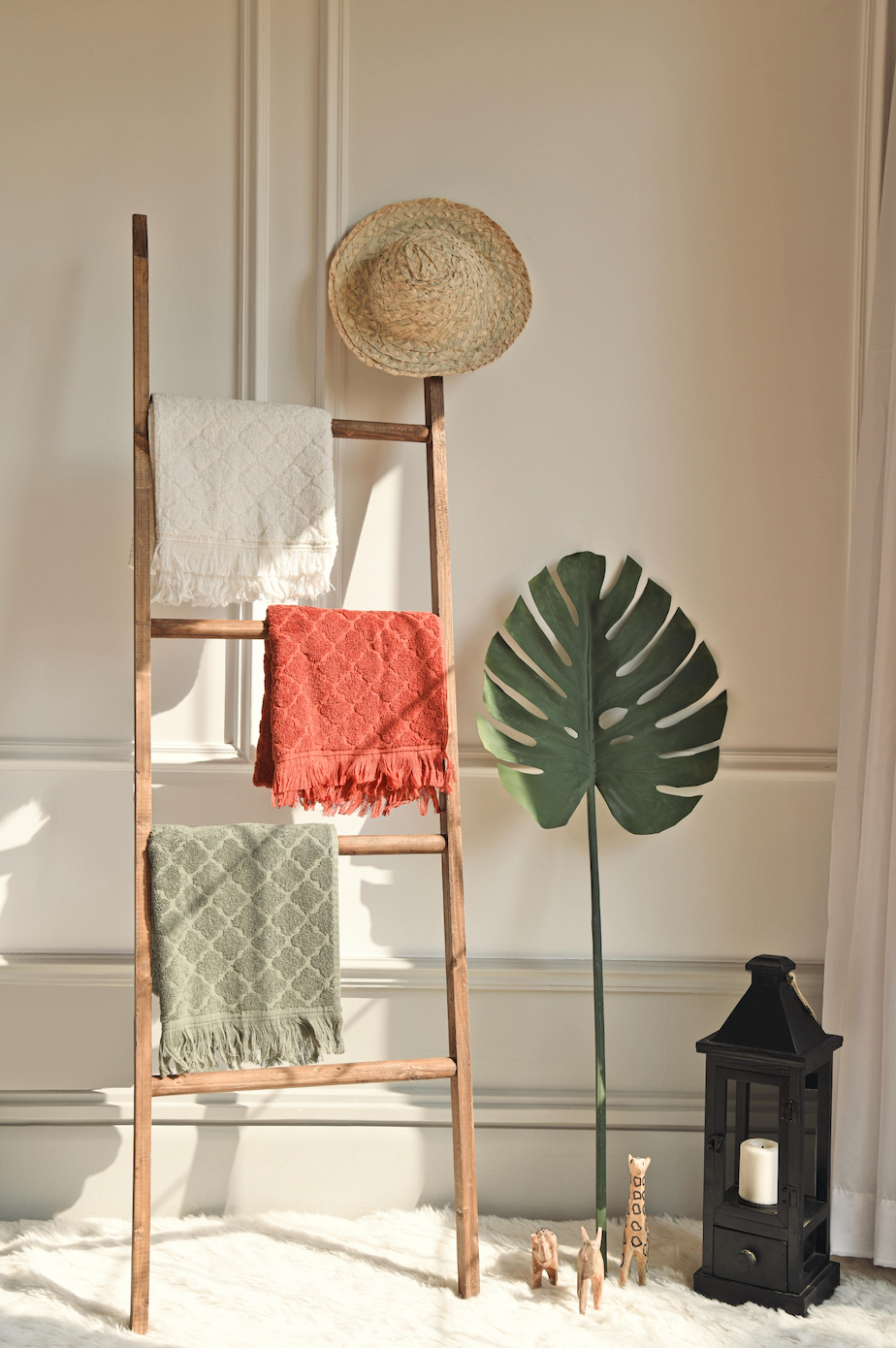 Trifle Jacquard Towel 600 GSM