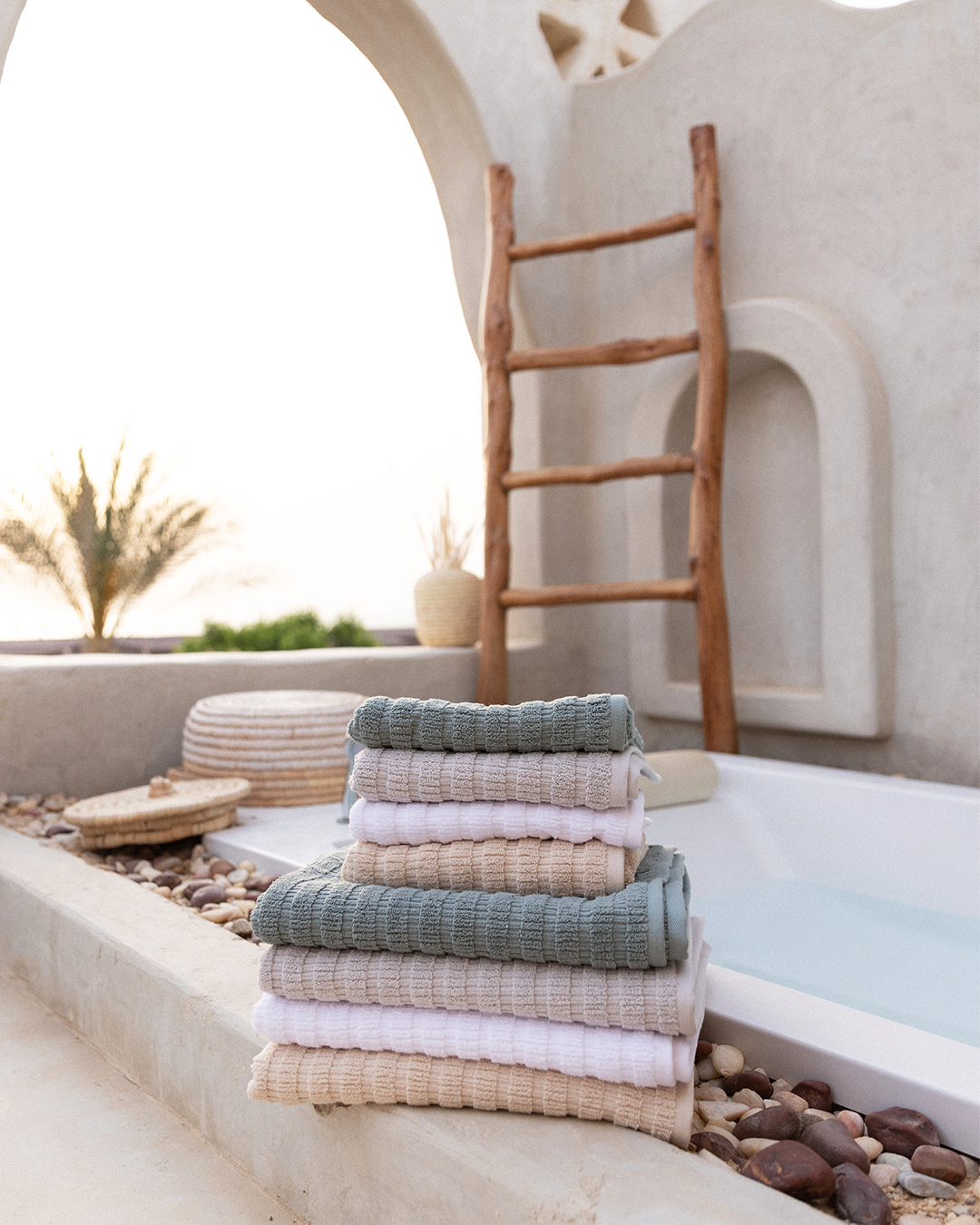 Soft Ribbed Jacquard Towel 600 GSM