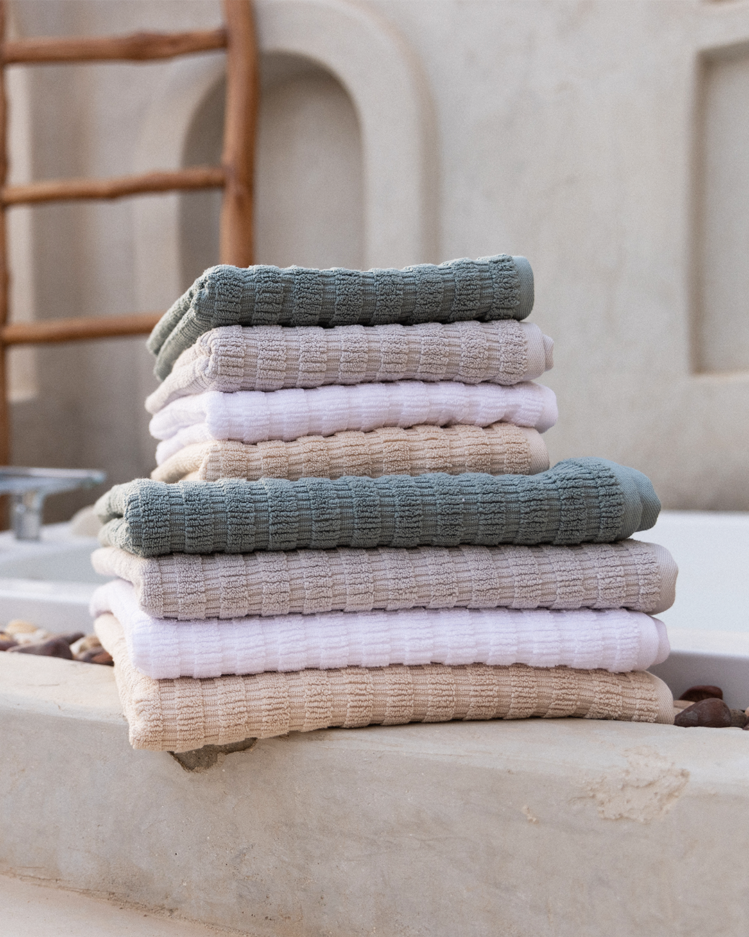 Soft Ribbed Jacquard Towel 600 GSM
