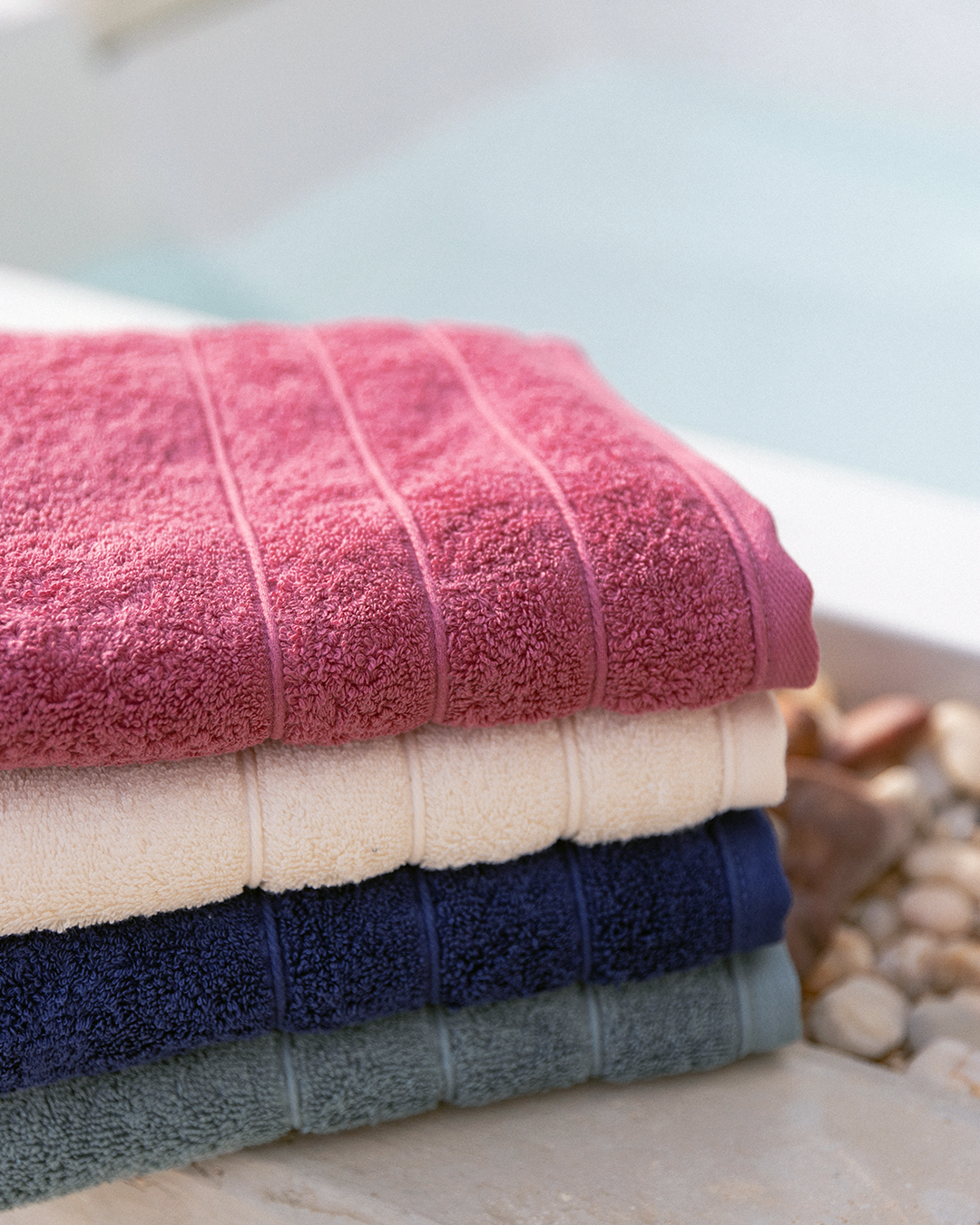 Essential Trim Towel 600GSM